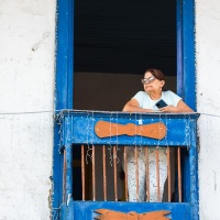 Pueblo Rico: habitante à son balcon