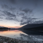 Coucher de soleil sur le fjord de Uyak