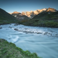 Eclairage de fin de journée sur les sommets, Savoie