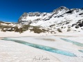 Lac Giaset en phase de dégel, Savoie