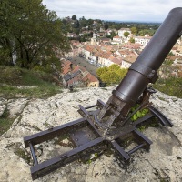 Cité médiévale de Crémieu: Vestiges du prieuré St Hippolyte XIII, XIV, XVIème siècle