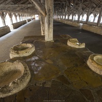 Cité médiévale de Crémieu: Halle médiévale, XVème siècle