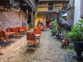 Riquewihr: cour d'un restaurant