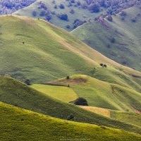 Pays basque: collines verdoyantes
