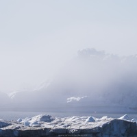 Iceberg et brume de mer, Baie de Disco