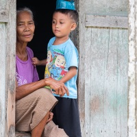 Grand mère et son petit fils