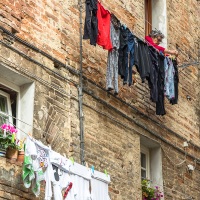 Sienne: linge mis à sécher