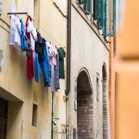 Sienne: linge mis à sécher