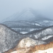 Montagnes enneigées