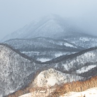 Montagnes enneigées