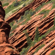 Vallée de Jeti Oguz et ses formations rocheuses rouges