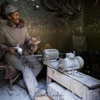 Travailleur de l'aluminium