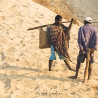 Discussion sur la plage