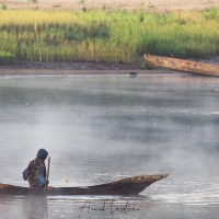 Sur le fleuve Manambolo