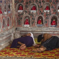 Sieste dans la pagode