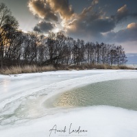 Froid polaire et bise  sur le lac de Neuchâtel