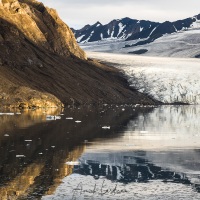 Lumières du matin en fond de fjord