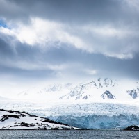 Jeux de lumière sur le glacier