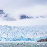 Glacier et nuages