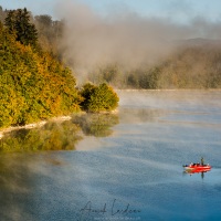 Brume matinale sur le lac de Gruyère