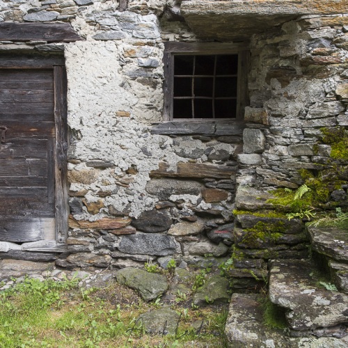 Constructions du 15e siècle, Tessin